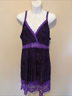 Delta Burke Purple Lace-Trim V-Neck Chemise